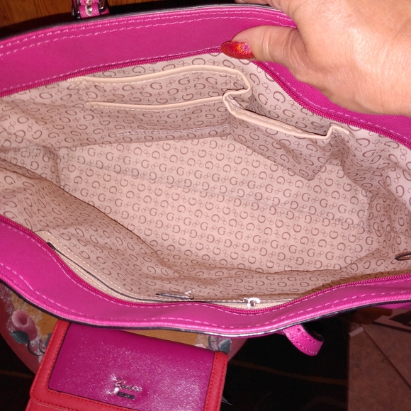 Large guess tote - Picture 3 of 4